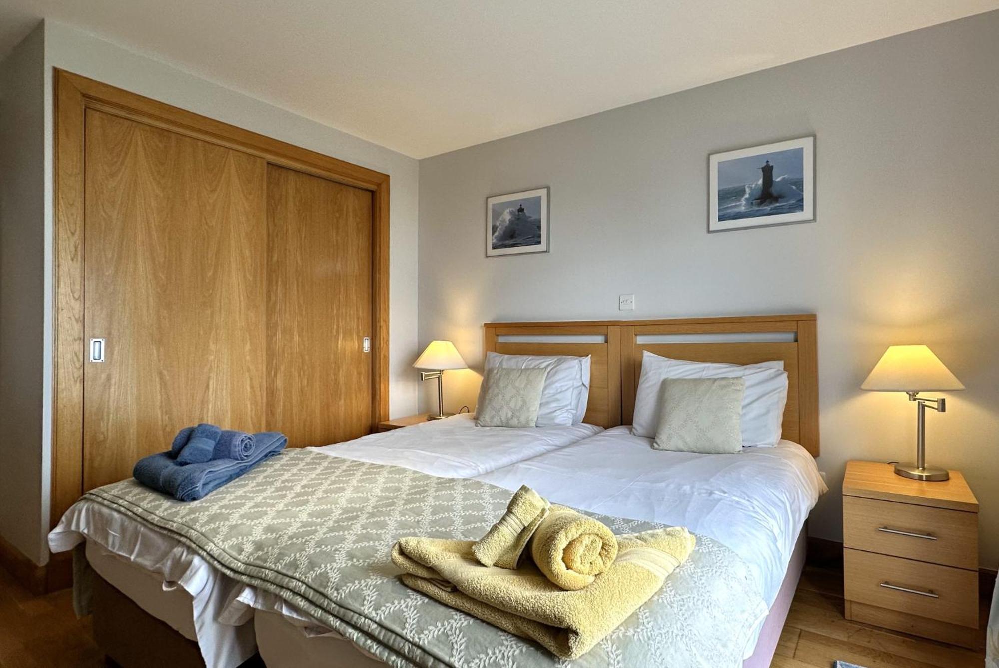 No2 The Links Apartment, Brora Bagian luar foto
