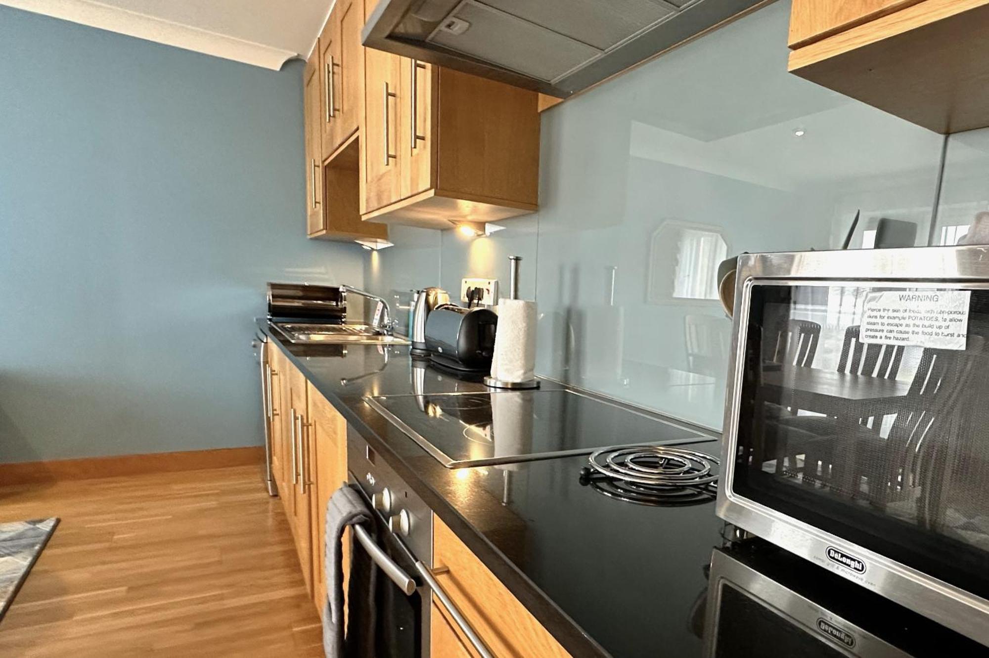 No2 The Links Apartment, Brora Bagian luar foto